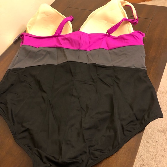 Plus Size Swimsuits for All One Piece Tri-Color Swimsuit - Picture 3 of 7